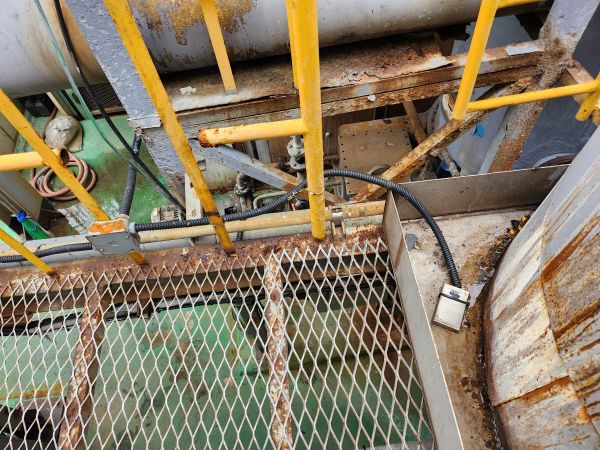 구형 필름식 누액감지기 노후화 상태 7